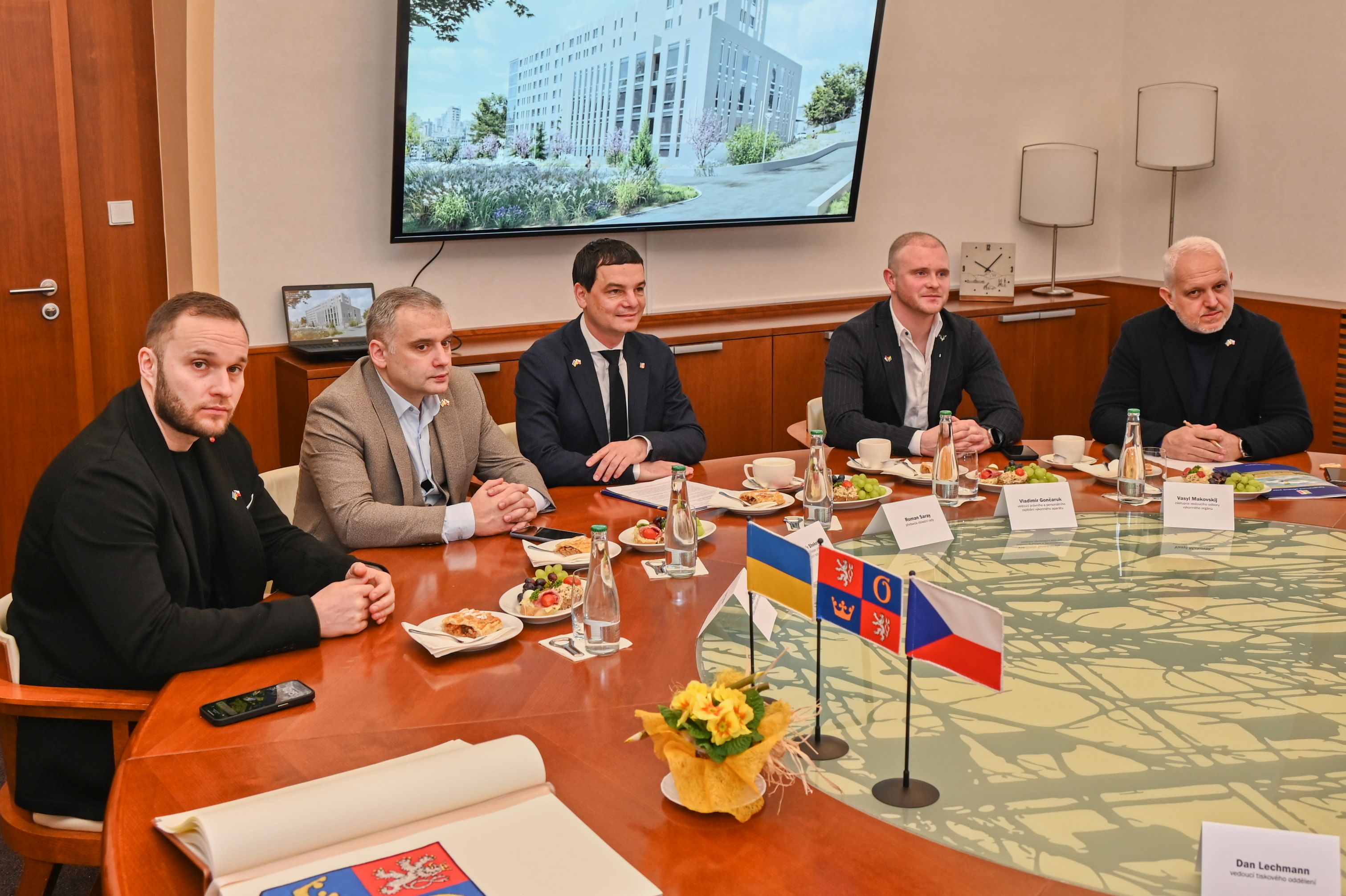 Královéhradecký kraj navštívili představitelé Zakarpatské oblastní rady