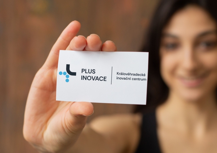 ilustrační fotka plus inovace