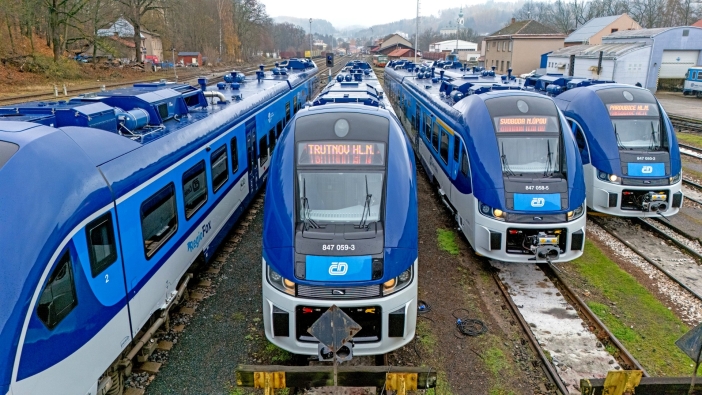 nové soupravy RegioFox v KHK