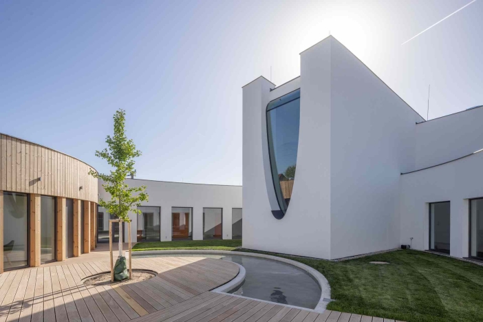 Lůžkový hospic pro Hradecko s odlehčovací službou Stěžery