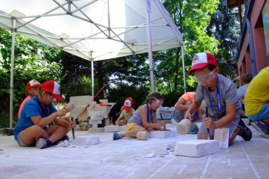 Přeshraniční město dětí připravuje děti na budoucí zaměstnání v regionálních firmách