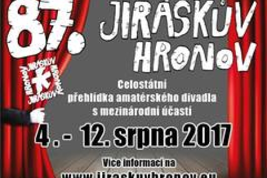 Jiráskův Hronov je v plném proudu. V hlavním programu nabízí 23 inscenací