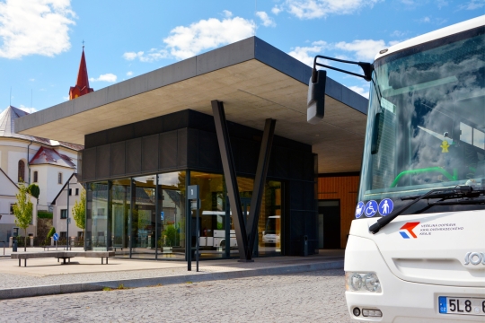 autobusová doprav ilustrační