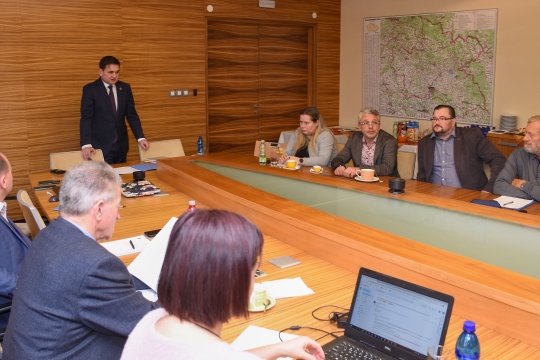 Tripartita jednala o energetické situaci 