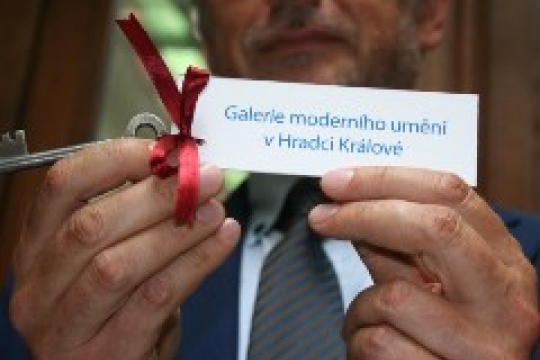 Hradecká Galerie moderního umění je v rukách stavbařů
