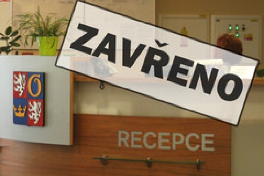 Recepce KÚ zavřeno
