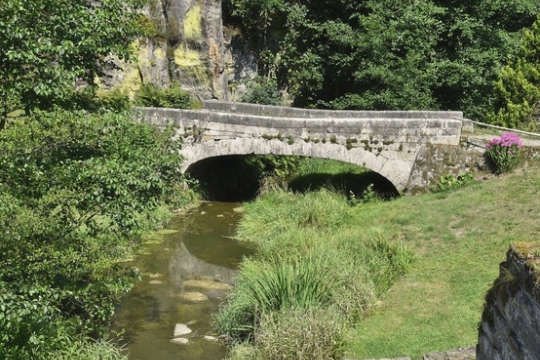 Podsemínský most se dočká obnovy, v memorandu to deklarovaly oba kraje