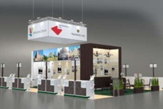 Hejtman Štěpán pozve turisty do východních Čech z prvorepublikové kavárny 