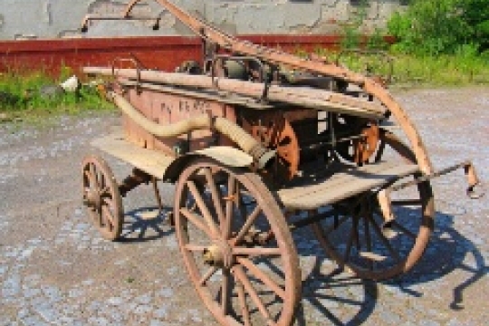 Se stotisícovou krajskou dotací opraví kostelečtí dobrovolní hasiči historickou koňskou stříkačku