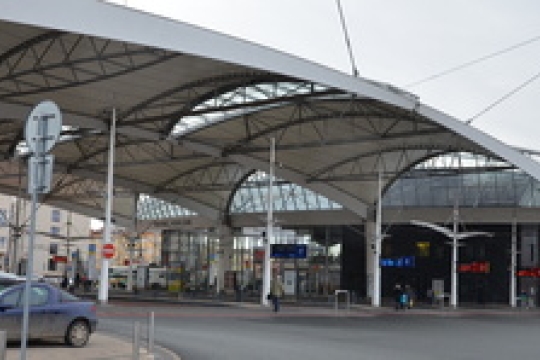 Akce Vesty pro Královéhradecký kraj je předčasná. Jednejme, vyzývá odboráře hejtman Franc