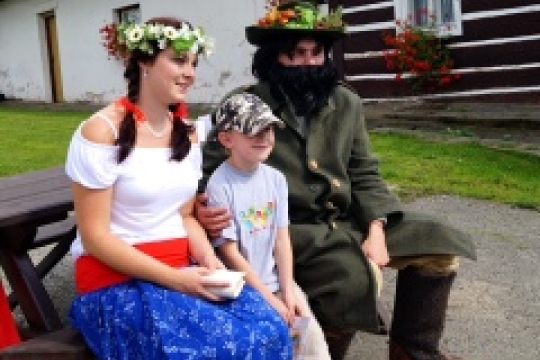 Kačenka a Rampušák si s krajskou podporou vyměnili vládu