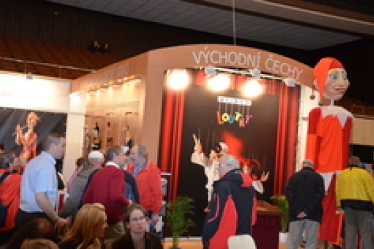 Hradec žije loutkami