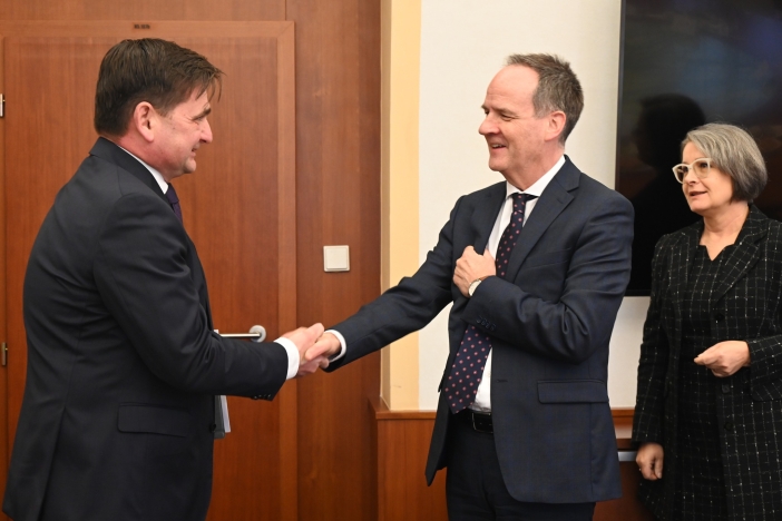 Velvyslanec Švýcarska navštívil Královéhradecký kraj poprvé