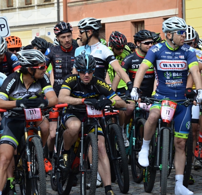 Sobota v Hradci Králové patřila cyklistice. Nova Cup 2018 odstartoval hejtman Jiří Štěpán. 