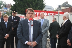 Ve Vrchlabí začala výstavba nové stanice hasičů a střediska záchranářů